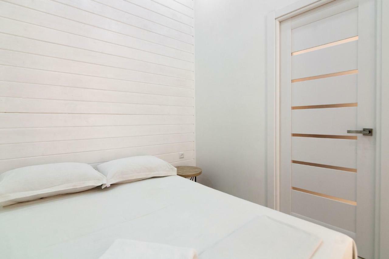 Leogrand One-Bedroom Apartments On Tugan-Baranovskogo 24 Lviv Extérieur photo