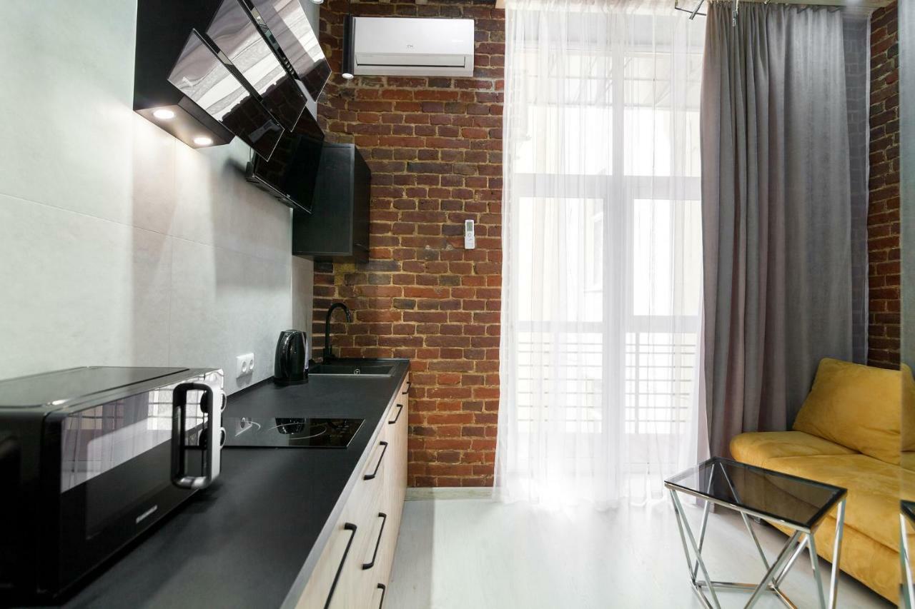Leogrand One-Bedroom Apartments On Tugan-Baranovskogo 24 Lviv Extérieur photo