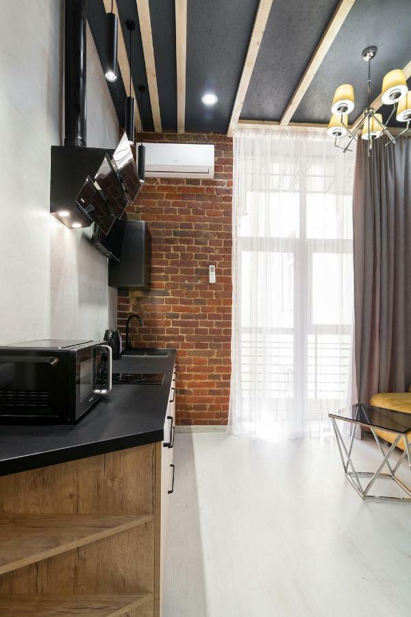 Leogrand One-Bedroom Apartments On Tugan-Baranovskogo 24 Lviv Extérieur photo