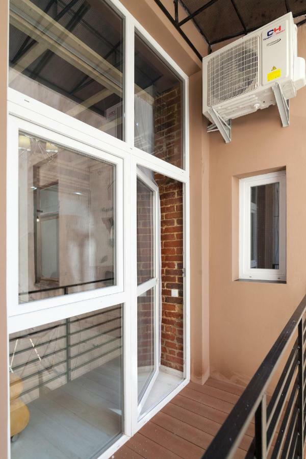Leogrand One-Bedroom Apartments On Tugan-Baranovskogo 24 Lviv Extérieur photo